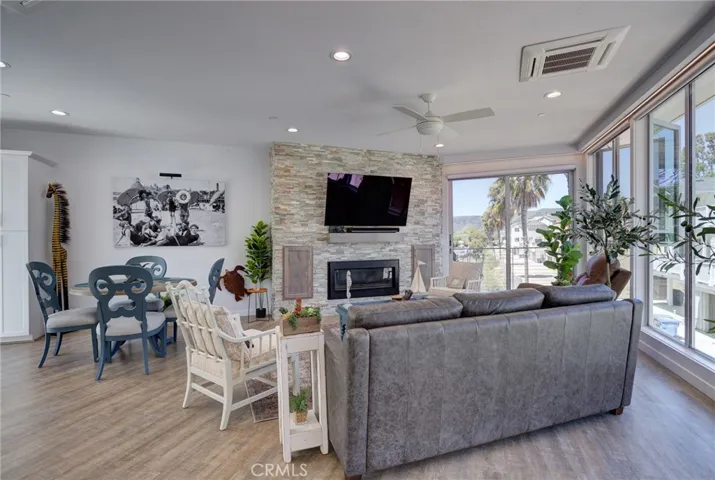 239 San Miguel, Avila Beach, California 93424