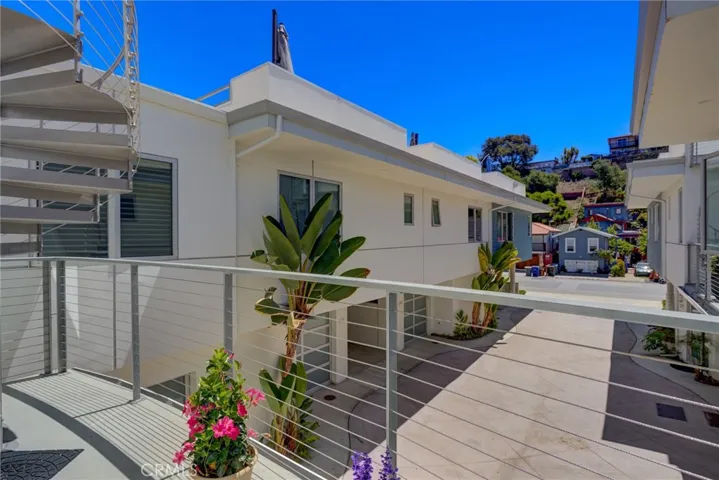 239 San Miguel, Avila Beach, California 93424