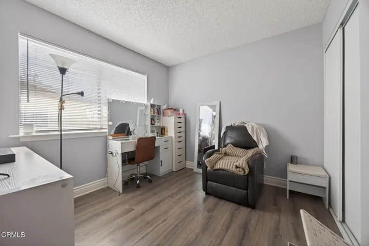 23-web-or-mls-Upmarket Media-646Riv079