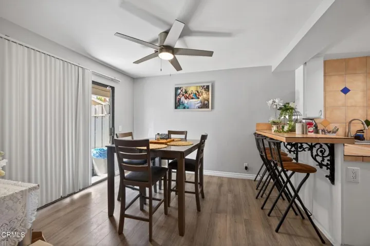 7-web-or-mls-Upmarket Media-646Riv032