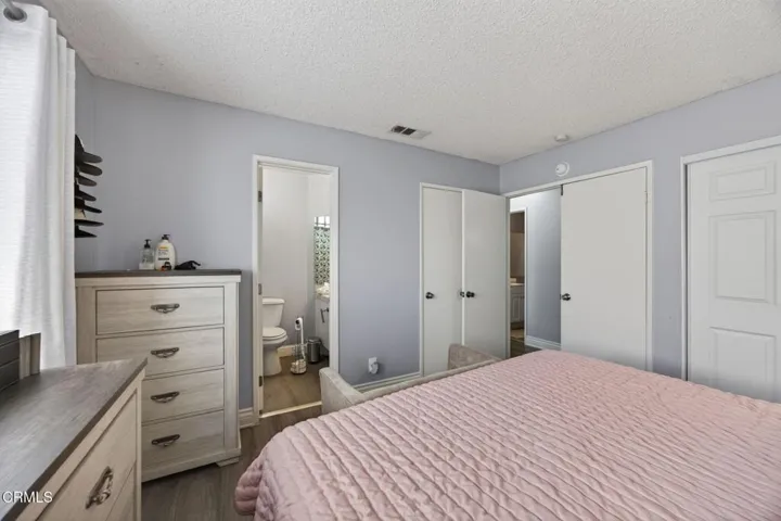 17-web-or-mls-Upmarket Media-646Riv061