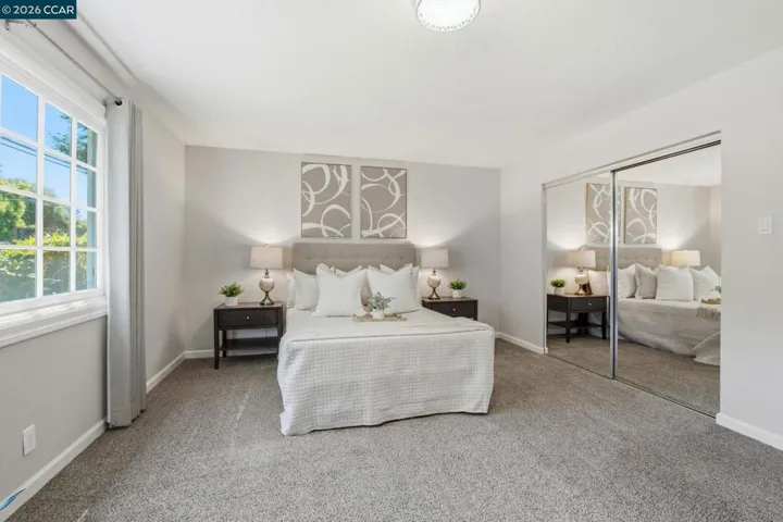 7 El Corte, Orinda, California 94563
