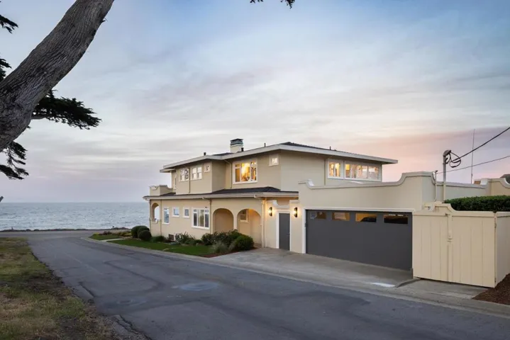 1051 Ocean View Boulevard, Pacific Grove, California 93950