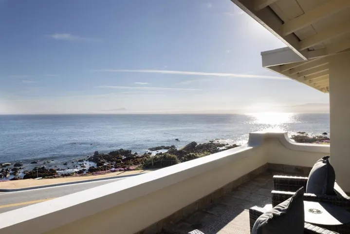 1051 Ocean View Boulevard, Pacific Grove, California 93950