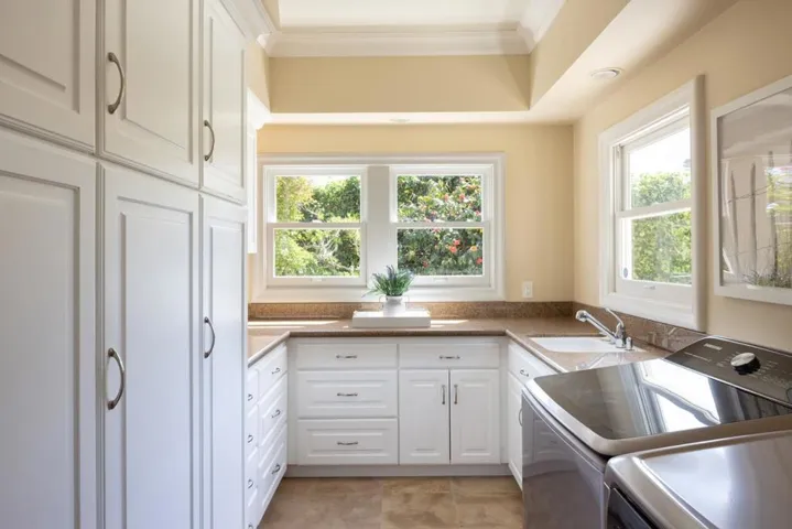 1051 Ocean View Boulevard, Pacific Grove, California 93950