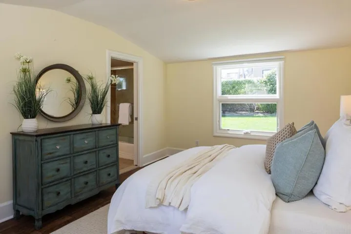 1051 Ocean View Boulevard, Pacific Grove, California 93950