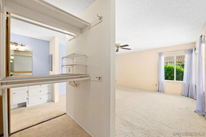 17506 Plaza Karena, San Diego, California 92128