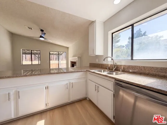 42355 Willeta Avenue, Lancaster, California 93536