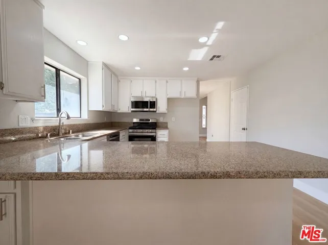 42355 Willeta Avenue, Lancaster, California 93536