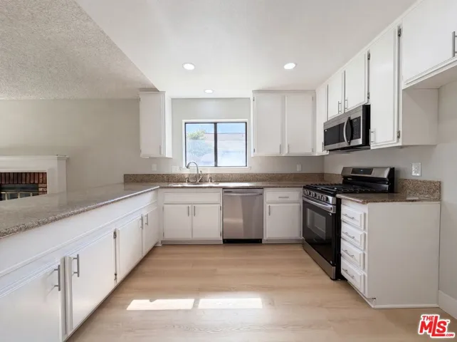 42355 Willeta Avenue, Lancaster, California 93536