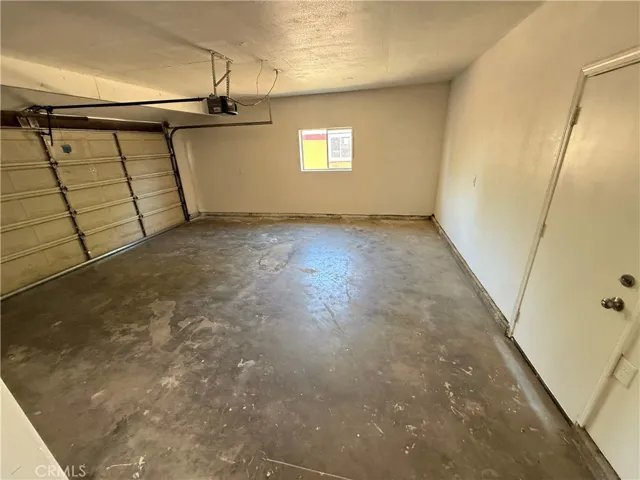 2081 E Stockham, Tulare, California 93274