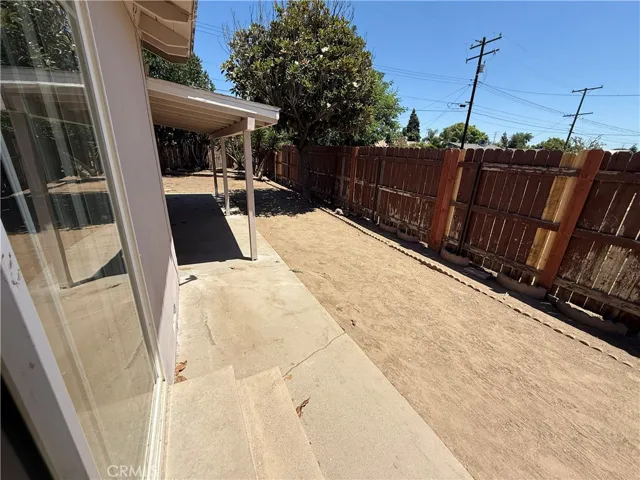 2081 E Stockham, Tulare, California 93274