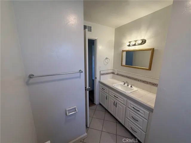 2081 E Stockham, Tulare, California 93274