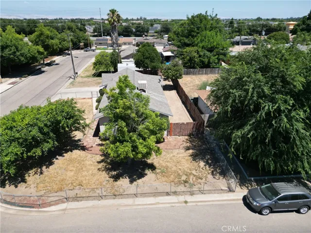 2081 E Stockham, Tulare, California 93274
