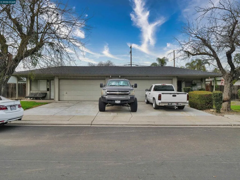 221 Kingston Lane
