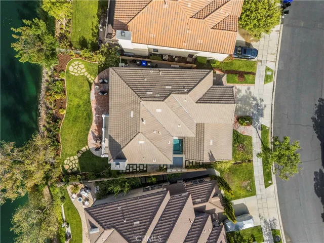 27034 Island, Valencia, California 91355