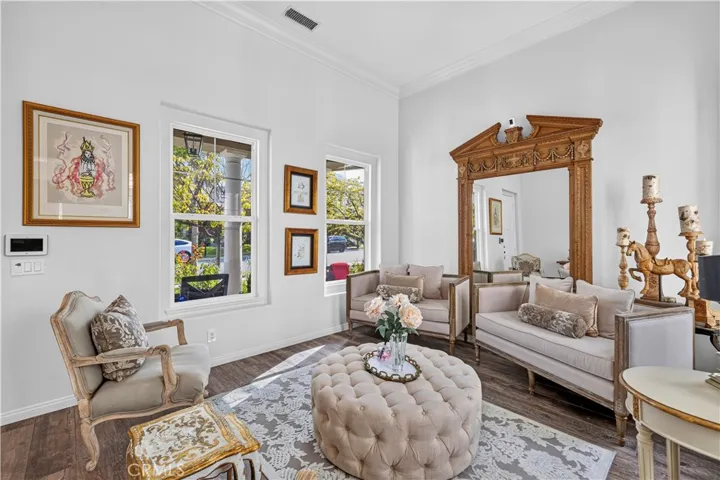 27034 Island, Valencia, California 91355