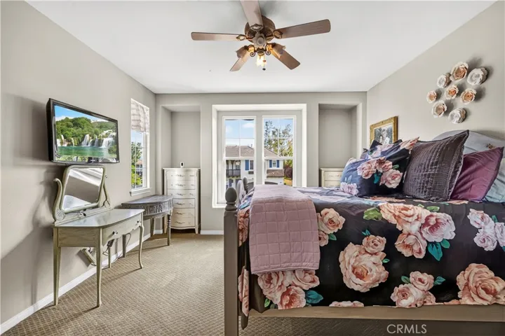 27034 Island, Valencia, California 91355