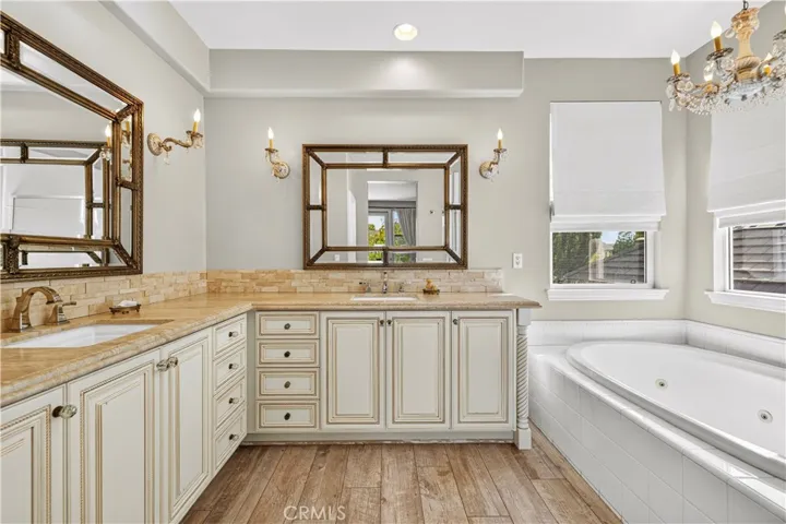 27034 Island, Valencia, California 91355