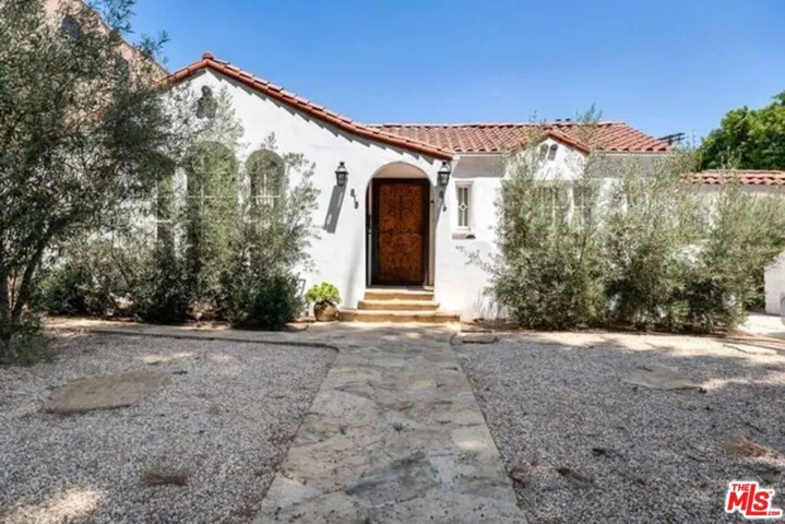 816 1/2 N Mccadden Place, Los Angeles, California 90038