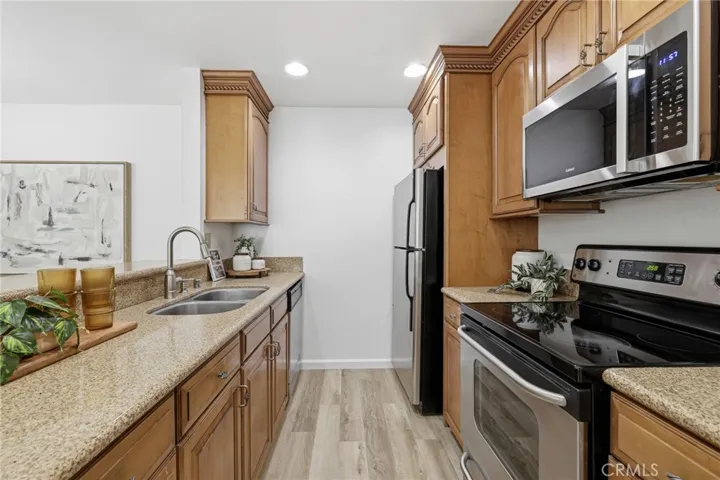 5257 Radford Avenue 212, Valley Village, California 91607