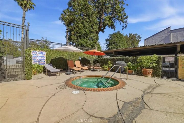 5257 Radford Avenue 212, Valley Village, California 91607