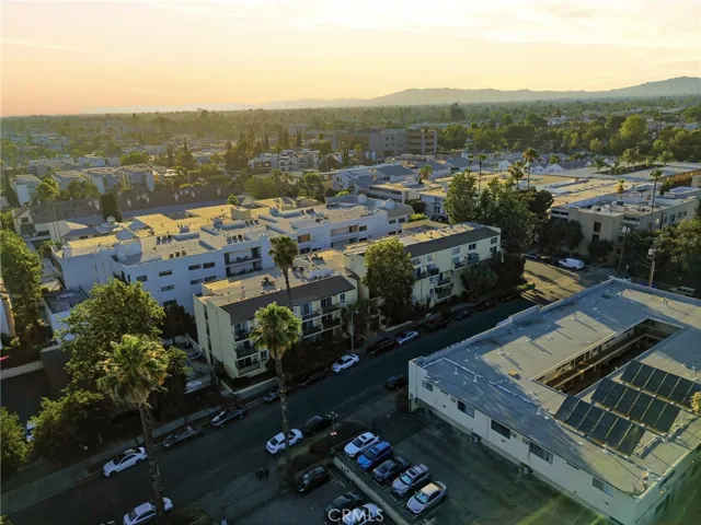 5257 Radford Avenue 212, Valley Village, California 91607