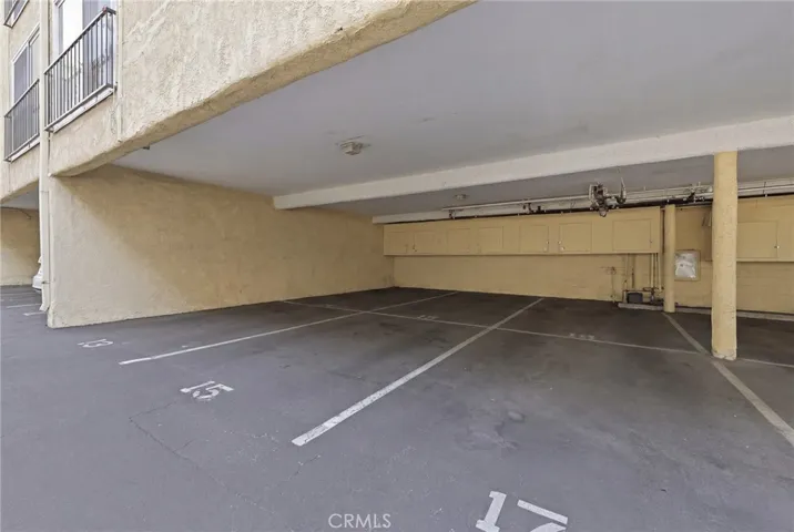 5257 Radford Avenue 212, Valley Village, California 91607