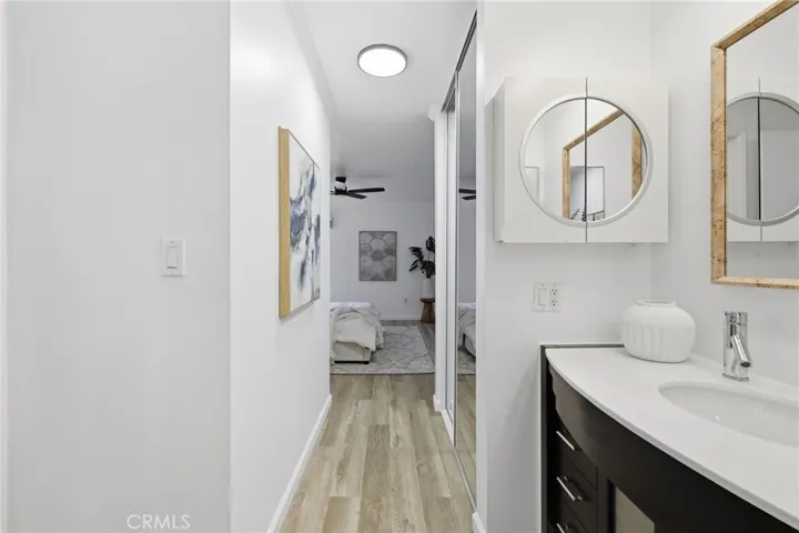 5257 Radford Avenue 212, Valley Village, California 91607