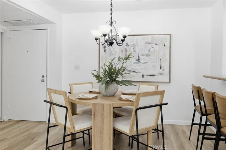 5257 Radford Avenue 212, Valley Village, California 91607