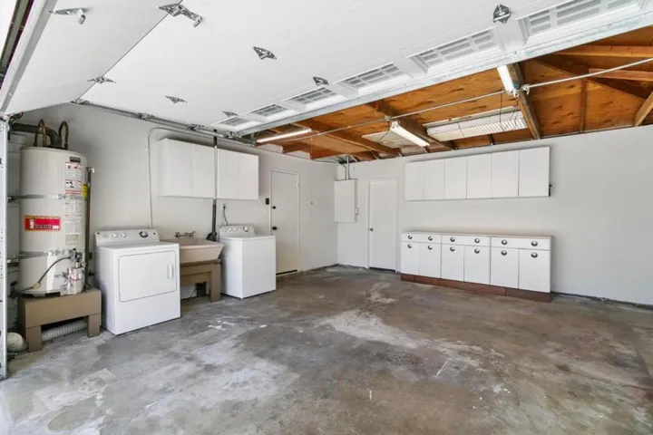 2766 Massachusetts Avenue, Redwood City, California 94061