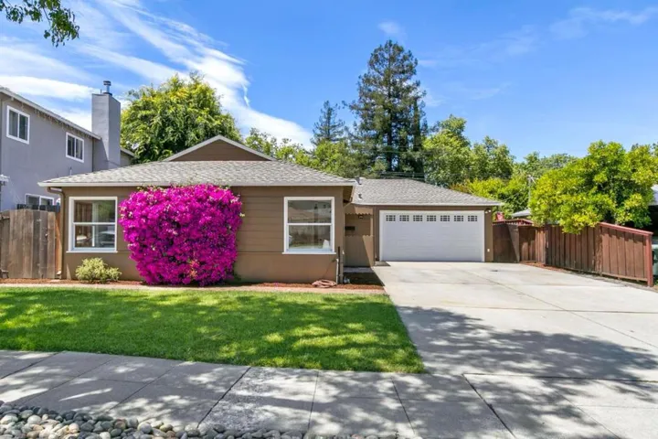 2766 Massachusetts Avenue, Redwood City, California 94061