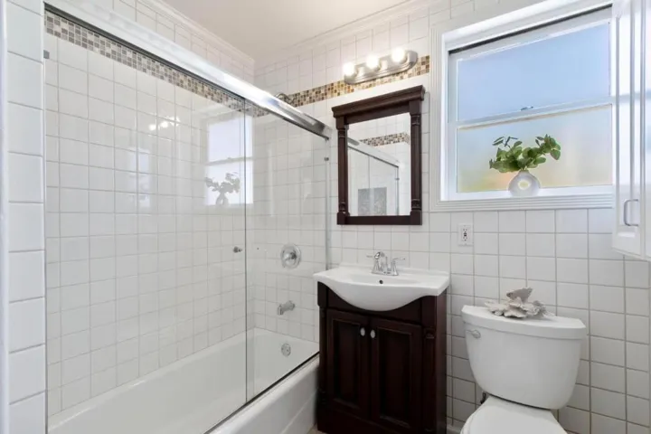 2766 Massachusetts Avenue, Redwood City, California 94061