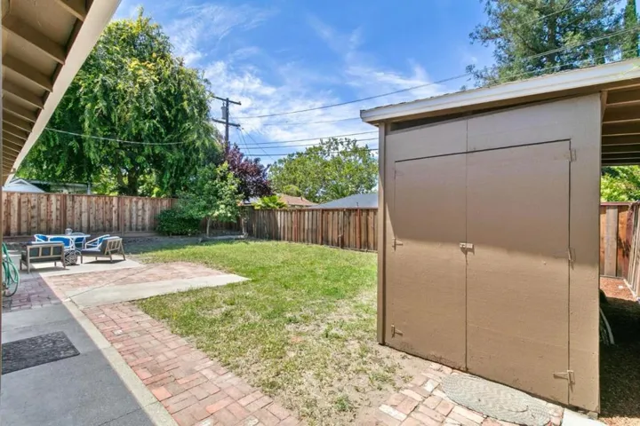 2766 Massachusetts Avenue, Redwood City, California 94061