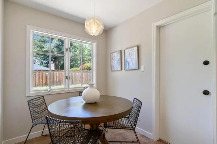 2766 Massachusetts Avenue, Redwood City, California 94061