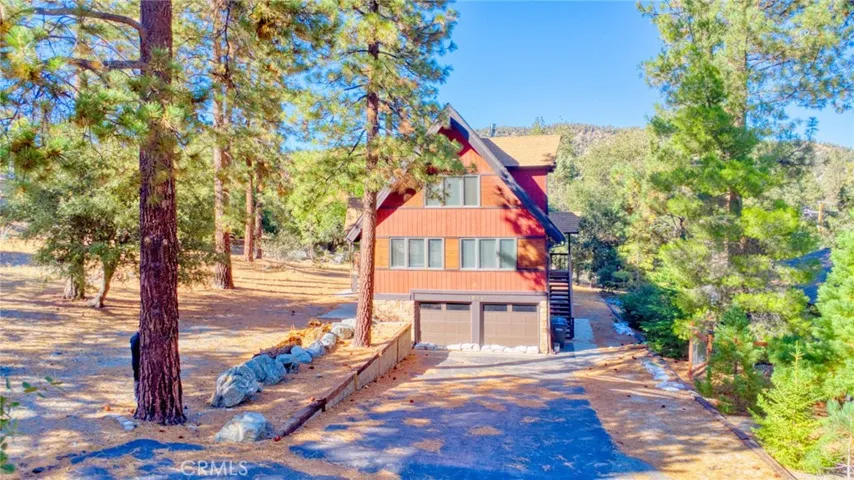 1604 Blackbird, Wrightwood, California 92397