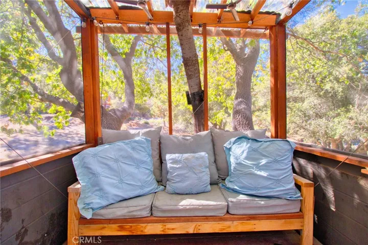 1604 Blackbird, Wrightwood, California 92397