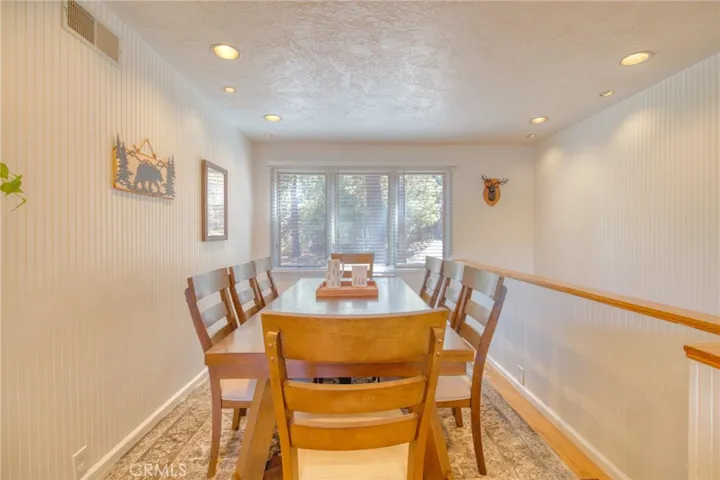 1604 Blackbird, Wrightwood, California 92397