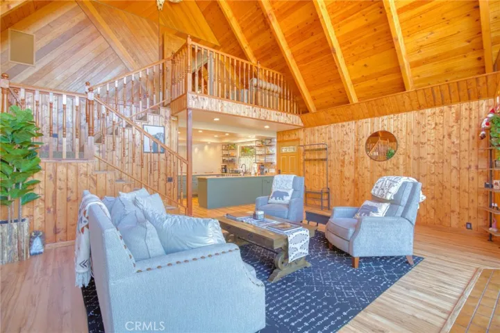 1604 Blackbird, Wrightwood, California 92397