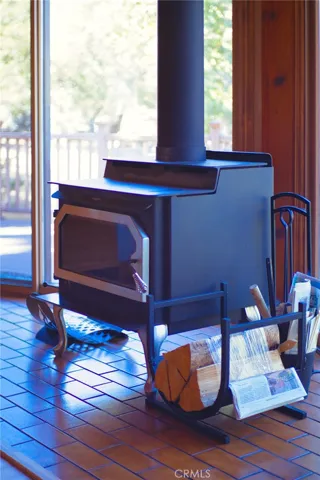 1604 Blackbird, Wrightwood, California 92397
