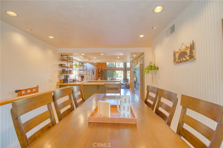 1604 Blackbird, Wrightwood, California 92397