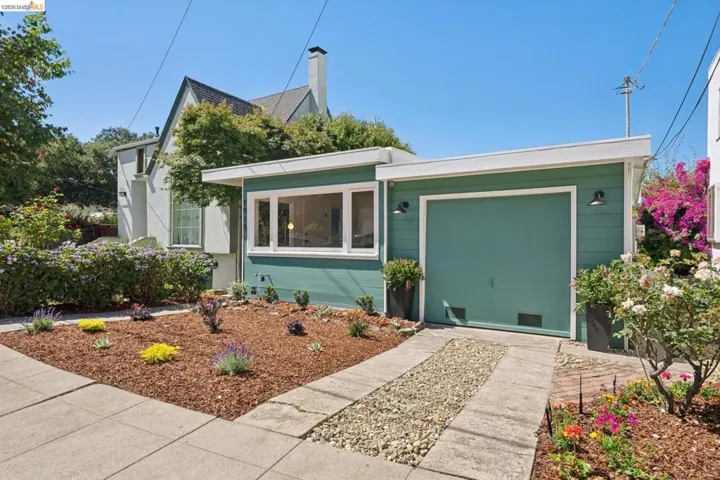 1915 Clemens Rd, Oakland, California 94602