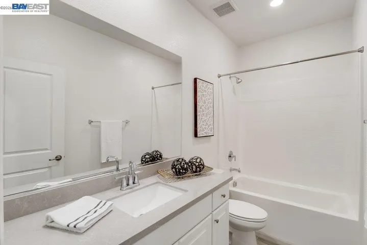 2192 Terrawood St, Roseville, California 95747