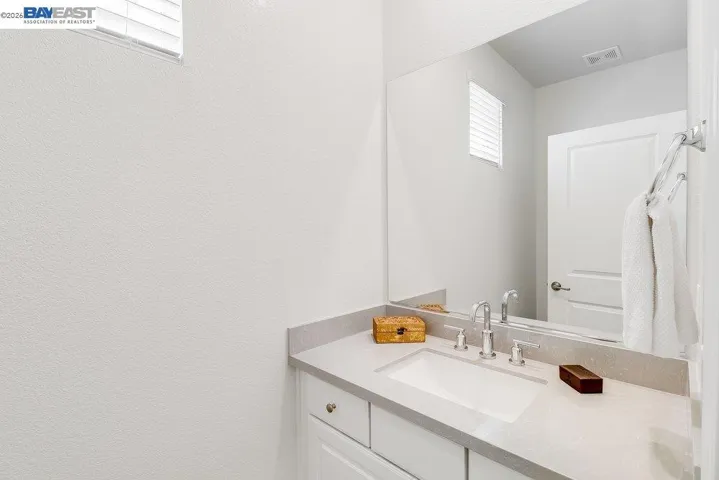 2192 Terrawood St, Roseville, California 95747