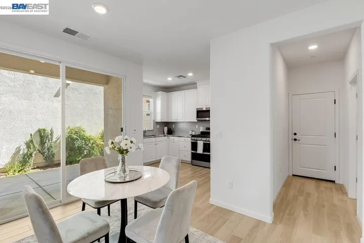 2192 Terrawood St, Roseville, California 95747