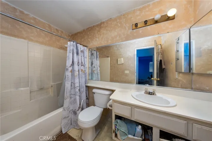 14591 Monterey, Adelanto, California 92301