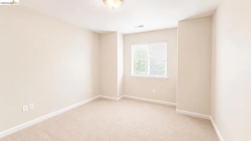 62 W Brookside Dr, Cloverdale, California 95425