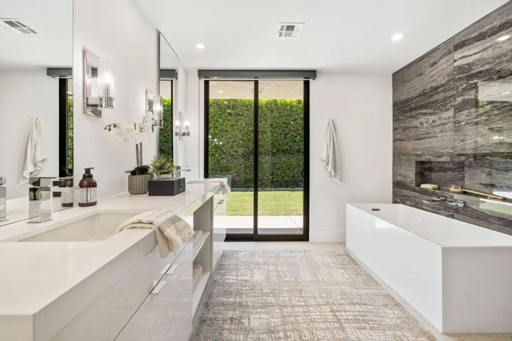 67-web-or-mls-249A8920