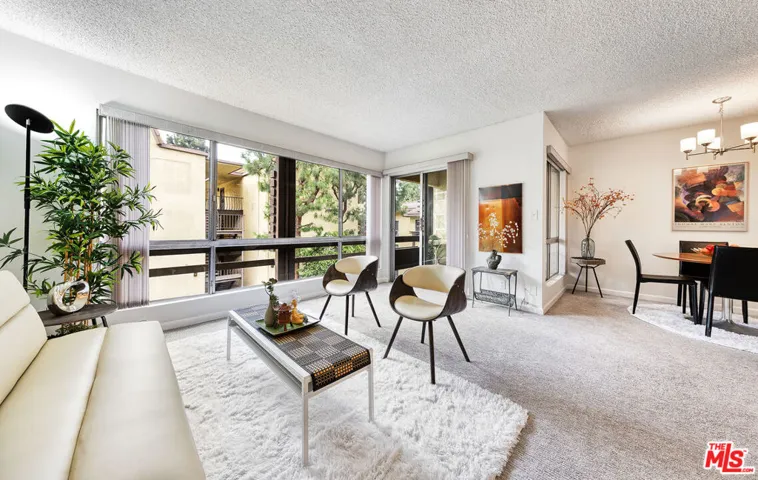 6250 Buckingham 204, Culver City, California 90230