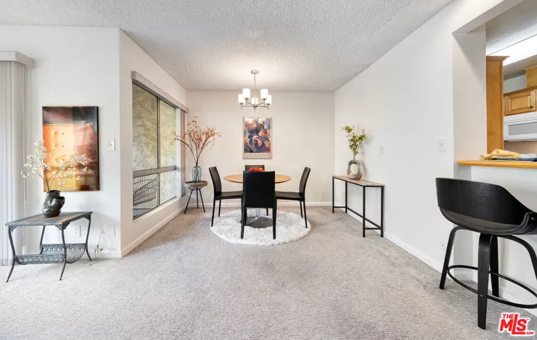 6250 Buckingham 204, Culver City, California 90230